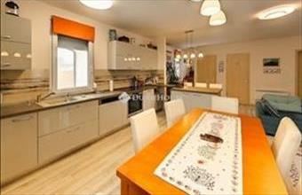 Eladó Kecskeméti családi ház hirdetés (37424474)