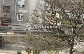 Eladó Lábatlani tégla lakás hirdetés (71474834)