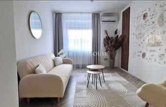 Eladó Nyíregyházai tégla lakás hirdetés (76925963)