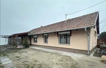 Eladó Örkényi családi ház hirdetés (53637647)