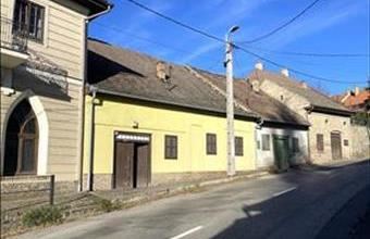 Eladó Szekszárdi egyéb ház hirdetés (54739994)