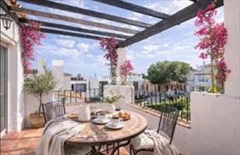 Eladó Spanyolországi tégla lakás hirdetés (46379281)