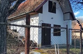 Eladó Szekszárdi tanya hirdetés (54356443)