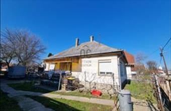 Eladó Siófoki családi ház hirdetés (68669936)