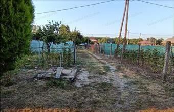 Eladó Szolnoki lakóövezeti telek hirdetés (33942464)