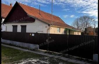 Eladó Zagyvarékasi családi ház hirdetés (43241459)