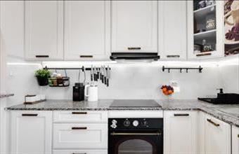 Eladó Spanyolországi sorház hirdetés (73832897)