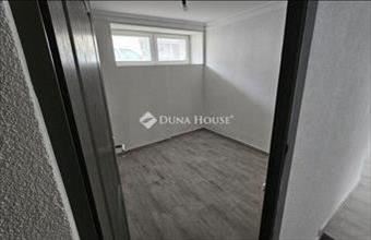 Eladó Nagyberényi családi ház hirdetés (83833294)