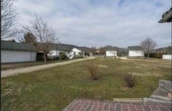 Eladó Csákvári családi ház hirdetés (44449717)