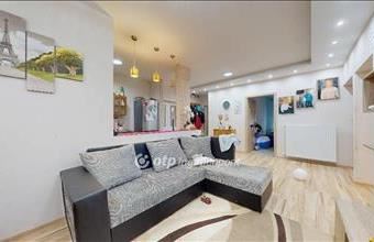 Eladó Csobádi családi ház hirdetés (73965836)