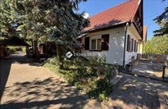 Eladó Kecskeméti családi ház hirdetés (44775872)