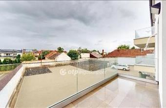 Eladó Nyíregyházai tégla lakás hirdetés (79565914)