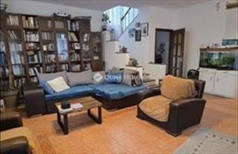 Eladó Fóti családi ház hirdetés (42457467)