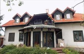 Eladó Szentendrei családi ház hirdetés (64736743)