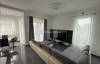 Eladó Váci ikerház hirdetés (46737144)