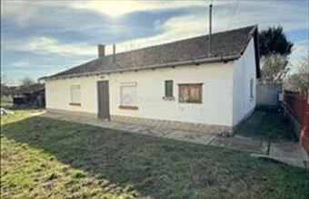 Eladó Szabadkígyósi családi ház hirdetés (32483394)
