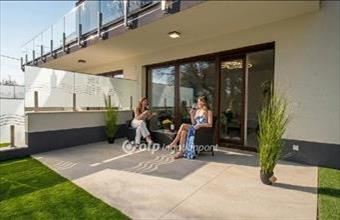 Eladó Balatonfűzfői tégla lakás hirdetés (35739377)