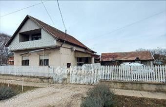 Eladó Tiszaföldvári családi ház hirdetés (45493678)