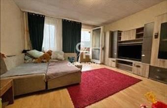 Eladó Várpalotai panel lakás hirdetés (45999423)