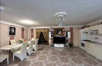 Eladó Fóti hétvégi ház hirdetés (96348789)