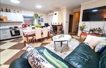 Eladó Debreceni ikerház hirdetés (49599366)