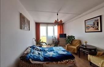 Eladó Győri panel lakás hirdetés (57353468)