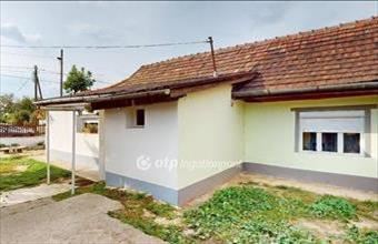 Eladó Szikszói családi ház hirdetés (43699573)