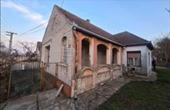 Eladó Magyaratádi családi ház hirdetés (27553557)