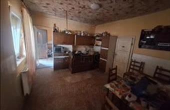 Eladó Felsőmocsoládi családi ház hirdetés (95461775)