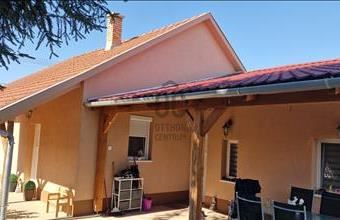 Eladó Mikepércsi családi ház hirdetés (33994533)