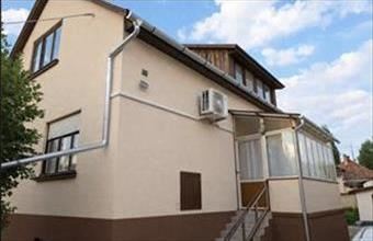 Eladó Kecskeméti családi ház hirdetés (43714422)