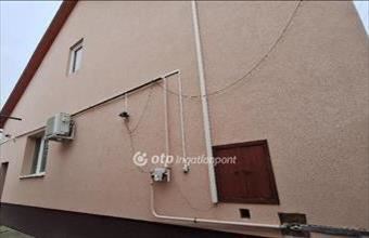 Eladó Szegedi családi ház hirdetés (74197921)