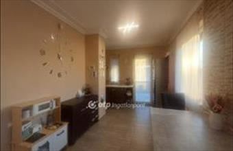 Eladó Üllői családi ház hirdetés (63957647)