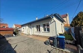 Eladó Budapest XV. kerületi ikerház hirdetés (37473479)