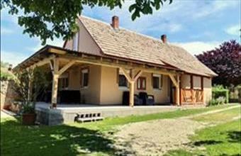 Eladó Holládi családi ház hirdetés (33536143)