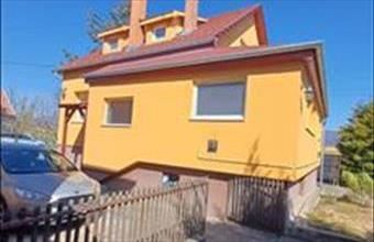 Eladó Pilisvörösvári családi ház hirdetés (27433454)