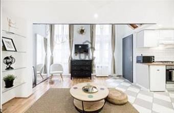 Eladó Budapest VI. kerületi tégla lakás hirdetés (12694899)