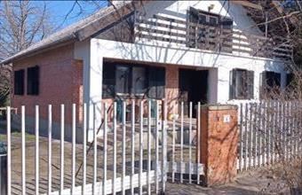 Eladó Szolnoki családi ház hirdetés (26553284)