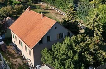 Eladó Mogyoródi családi ház hirdetés (34373346)