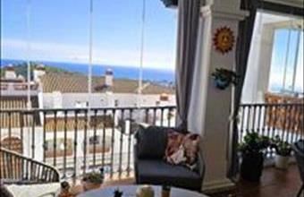 Eladó Spanyolországi tégla lakás hirdetés (61946887)