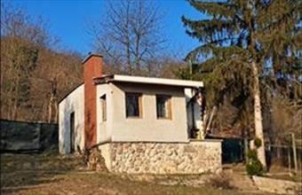 Eladó Verőcei családi ház hirdetés (33927444)