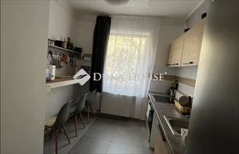 Eladó Várpalotai tégla lakás hirdetés (41374534)