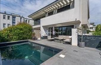 Eladó Budapest XI. kerületi ikerház hirdetés (35845544)