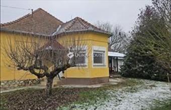 Eladó Kistótfalui családi ház hirdetés (32235848)