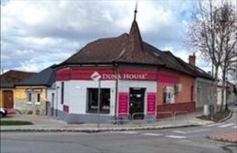 Eladó Esztergomi üzlethelyiség utcafronton hirdetés (53474334)