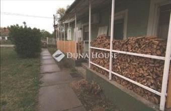 Eladó Újszilvási családi ház hirdetés (63959244)