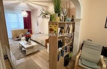 Eladó Győri panel lakás hirdetés (39739594)