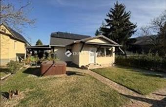 Eladó Esztergomi családi ház hirdetés (35943436)