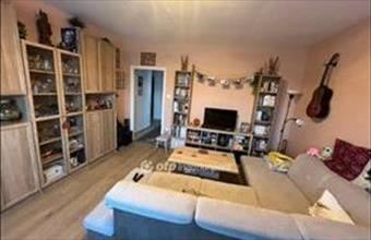 Eladó Mosonmagyaróvári egyéb lakás hirdetés (88136392)