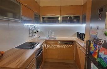 Eladó Győri tégla lakás hirdetés (24573441)